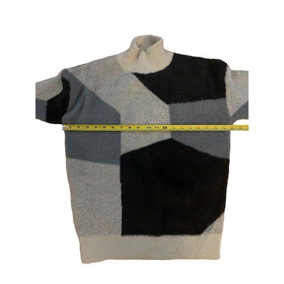 Michelle Nicole Sweater Women's Medium Grey/White/Black Geometric Wool Blend - Picture 5 of 7